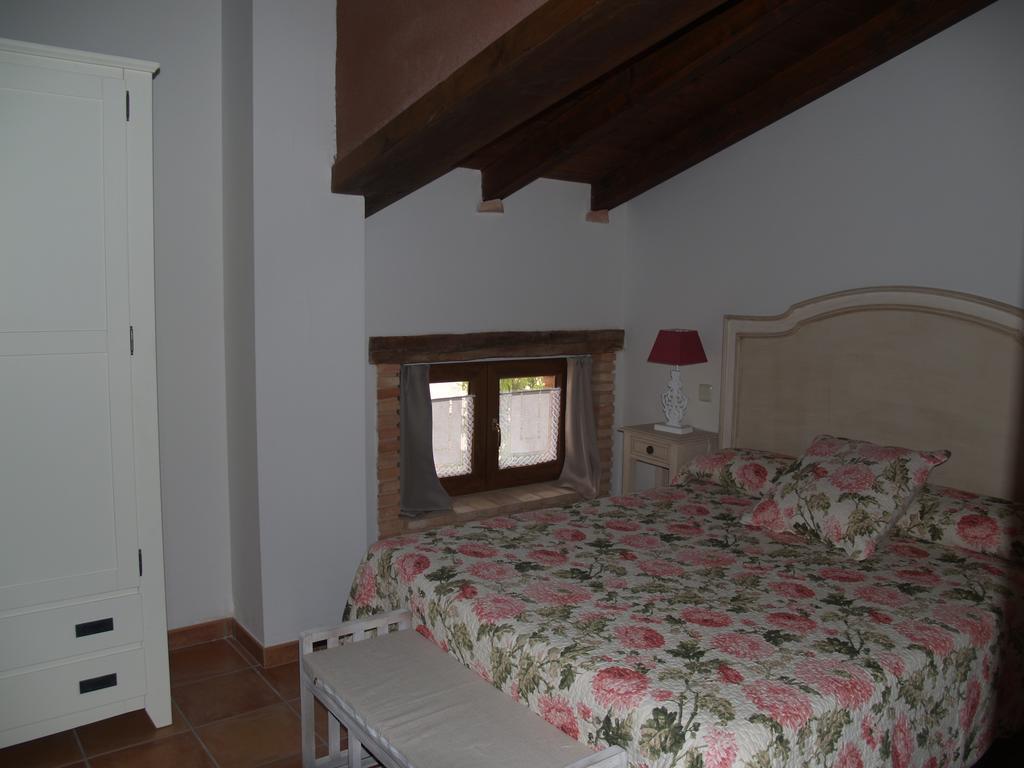 Casa Rural El Cuartel Tierzo Bagian luar foto